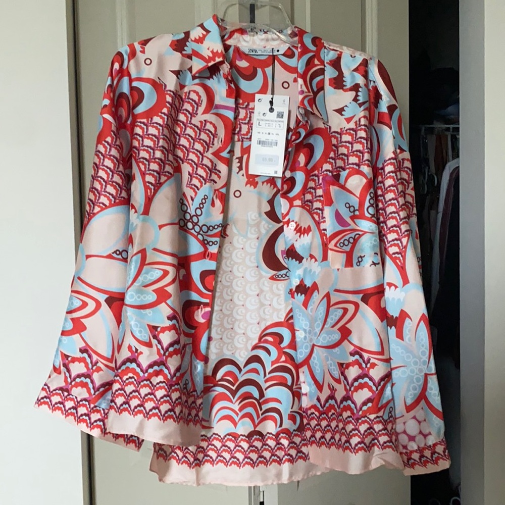 Large Zara Silky Button Up w/matching Bandana